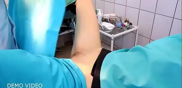 Lustful doctor on gyno exam